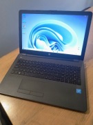 Laptop HP, 15.6 cala, szary, dysk SSD 240GB, W11, nowa bateria 4h, komplet
