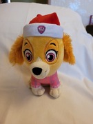 Psi Patrol Skye w czapce Mikołaja