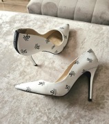 Versace Szpilki rozm. 39 , biale