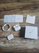 Apple AirPods Pro (2nd generation) – komplet, stan bdb