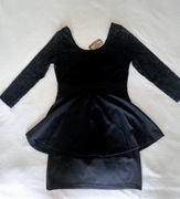 Sukienka rozkloszowana z baskinką 