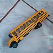 Siku School bus 1/55 autobus szkolny 