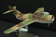 MIG-15 skala 1:72 metal
