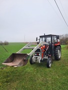 Ciągnik Massey Ferguson 235