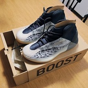 Adidas Yeezy QNTM YZY r. 45 1/3