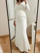 Satynowa suknia ślubna z długim rękawem 36 S rybka