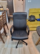 Fotel biurowy MILLBERGET czarny 