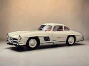 Model 1:24 Mercedes-Benz 300 SL (Beżowy)