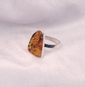 Pierścionek - Srebro i Bursztyn