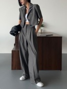 Elegancki Komplet: Krótka Marynarka & Spodnie Wide Leg