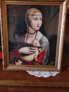 Dama z łasiczką, haft krzyżykowy 