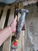 Wiertarka pneumatyczna kątowa MK1