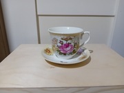 filiżanka porcelanowa ze spodkiem