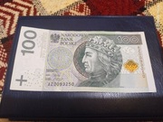 Banknot kolekcjonerski 100 zł niski numer AZ00...