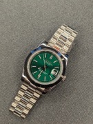 Seiko mod zielona tarcza ze słonecznym refleksem 