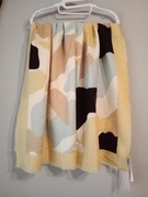 Duża chusta - szal o wymiarach 90x90 kolory pastelowe, nowa