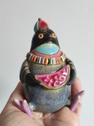 Figurka ceramiczna - Gołąb z arbuzem 