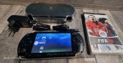 Sony PSP Czarna + Etui + Ładowarka + Gra