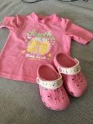 Zestaw wakacyjny koszulka i klapki