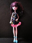 Mattel 2015 Monster High Draculara 