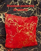 Pluszowa  czerwona poszewka ze złotem 