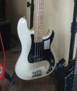 Fender Standard P Bass MN BPG OWT