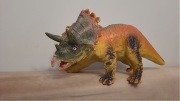 Triceratops gumowy dinozaur
