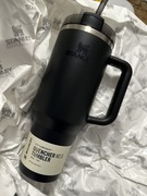 Kubek termiczny STANLEY Quencher H2.0 FlowState Tumbler Czarny 1180 ml