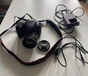 Canon EOS 200D + EF-S 18-55 IS STM + karta 32GB