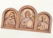 Tryptyk piękna ikona prawosławna rzeźbiona w drewnie.