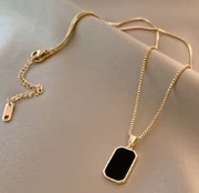 Łańcuszek z zawieszką 