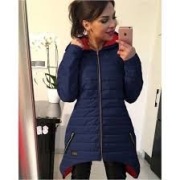 Kurtka, Asymetryczna Kurtka z pikowanego materiału