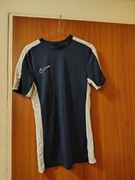 T-shirt Nike w rozmiarze XS