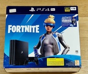 Ps4 Pro 1 TB + 2 pady i ładowarka do padów + 3 gry