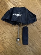 Parasol reklamowy z logo Lambda, składany z pokrowcem