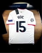 (M) VIDIĆ 15 MANCHESTER UNITED 2012/2013 LIGA MISTRZÓW Biała Nowa Koszulka