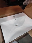 Umywalka/mexen 60*46 na blatówa cena 200 złotych.                          