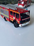 Model staż 1:43 Mercedes-Benz SK 1226 i gazetka