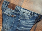 CIPO&BAXX- CD402- SLIM FIT- W31L32- UNDERGROUND- VINTAGE- pas 81 cm