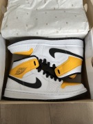 Buty Jordan 1 MID Laser Orange Rozmiar 42