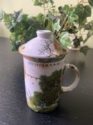 Chiński kubek z zaparzaczem