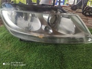 Lampa prawa Wolkswagen Phaeton bi-ksenon