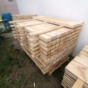 Deski sosnowe, kantówki, elementy drewniane, suche