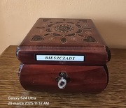 Piękna szkatułka, kuferek Bieszczady pamiątka XXw.