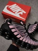 Nike shox pink. 