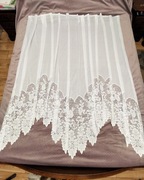 Biała firana kwiaty żorżeta etamina gipiura 220x150 cm wycięcia duże okno