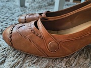 Balerinki czółenka brązowe skórzane caravelle