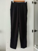 Czarne letnie spodnie wiskozowe Only XS