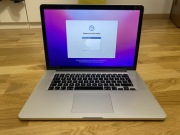 Laptop Apple MacBook Pro 15 15,4 " Intel Core i7 16 GB / 256 GB srebrny