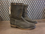 MANGO botki czarne skórzane z ćwiekami NOWE r.38